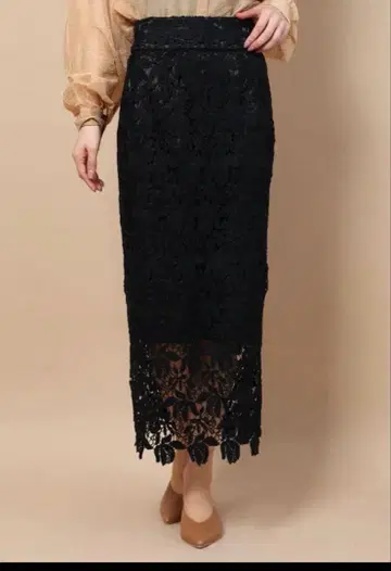 새상품급 RANDA 레이스 타이트 스커트 블랙 M