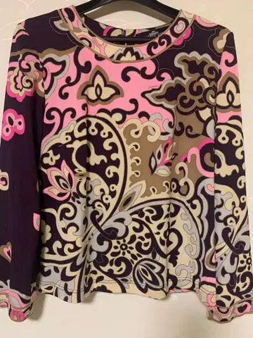 새상품급 레오나르 L 사이즈