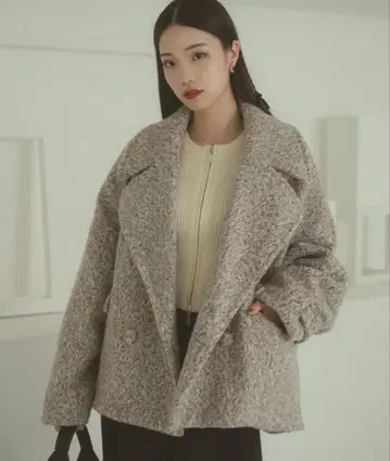 [ VANNIE U ] 부클레 빅 칼라 코트 베이지