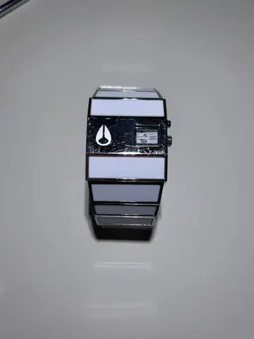 NOXIN 닉슨 로토로그 손목시계