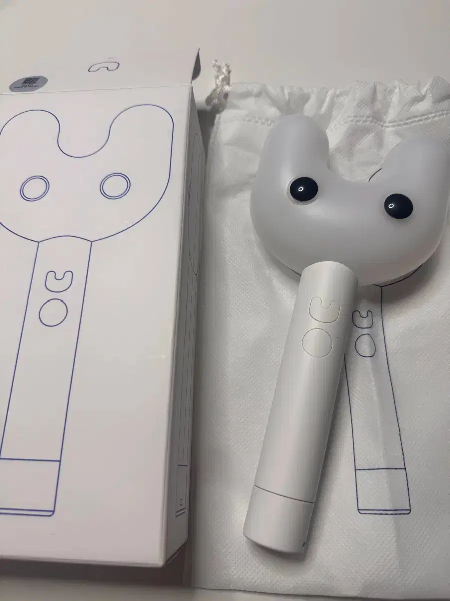 NewJeans lightstick Binky Bong Poca