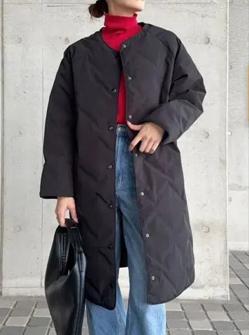 MARBLE WALTZ 블랙 다운 롱 코트