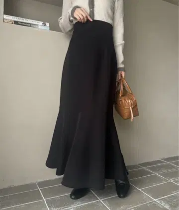 백 레이스업 머메이드 스커트