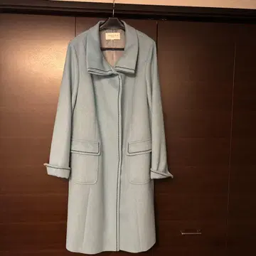 CARVEN 라이트 블루 롱 코트