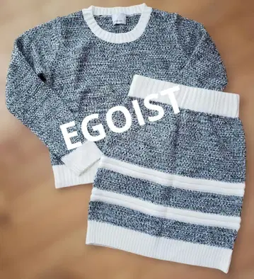 EGOIST 니트 셋업