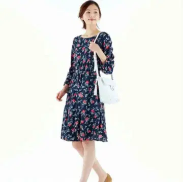 쿠미쿄쿠 꽃무늬 네이비 긴팔 원피스 빅 사이즈 6 자유구 23구 ICB
