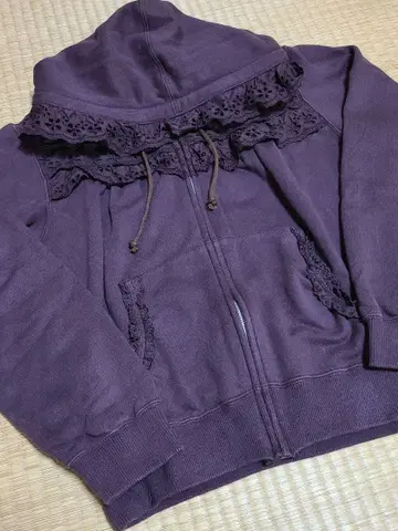 핑크하우스 2019 후드의 레이스가 귀여운 후드티