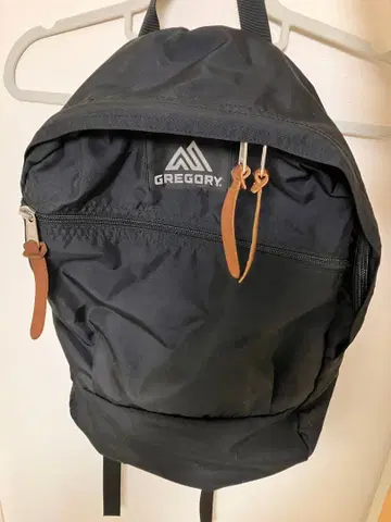 GREGORY 블랙 백팩
