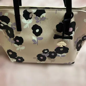 kate spade 플라워 프린트 토트백