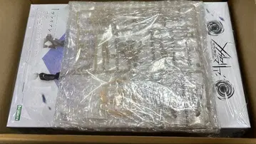 메가로마리아 바리안트 특전 부품 포함