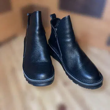 Heart lavel 가죽 신발