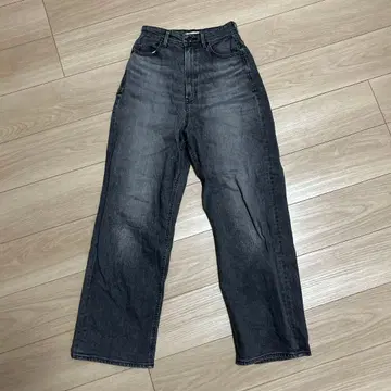 YANUK JOAN 24 그레이