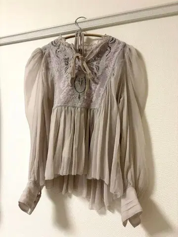 snidel 자수 양류 쉬폰 블라우스