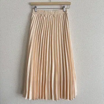 잉그 롱 플리츠 스커트 M 허리밴딩 새틴 고급 플레어 파티