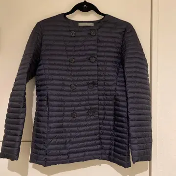 새상품급 theory luxe 네이비 다운 자켓