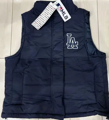 새상품 M 사이즈 MLB 다저스 충전솜 베스트 네이비