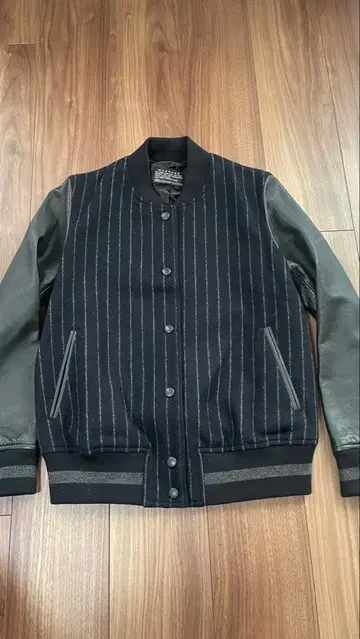 TOMORROWLAND MACPHEE 울 가죽 바시티 자켓 38size