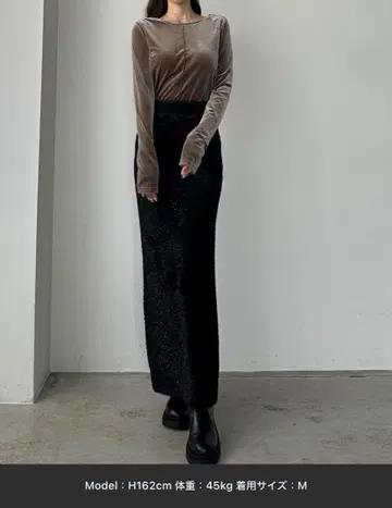 Louere 블랙 타이트 스커트 S 사이즈 슬릿