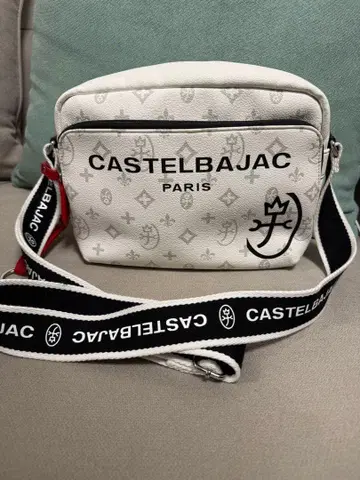 CASTELBAJAC 숄더백 화이트