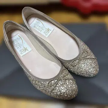 라 우나 레아 펌프스 라운드 글리터 힐 발레 슈즈 25.5cm