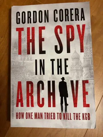 KGB의 비밀을 폭로한 미트로힌의 최신 전기