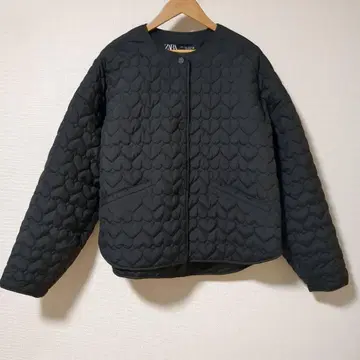 ZARA 하트 퀼팅 다운 자켓 M 사이즈