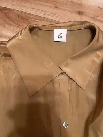 골드 플레어 소매 셔츠 6호