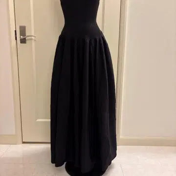 에트레토쿄 셋업 니트 훌렁 스커트 하이넥 스웨터