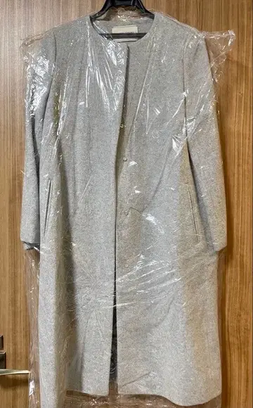 유나이티드 애로우즈 라이트 그레이 노카라 코트