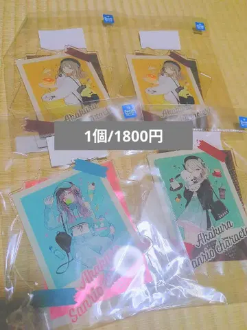 아카쿠라 x 산리오 콜라보 아크릴 스탠드