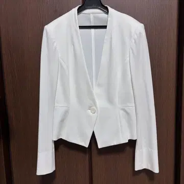 쿠 드 샹스 노카라 자켓 화이트 34 사이즈 XS~S