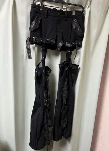 QutieFrash 밀리터리 숏팬츠 부착 레그 워머