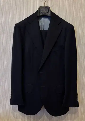 네이비 수트 시게아키 나오이 카노니코 원단