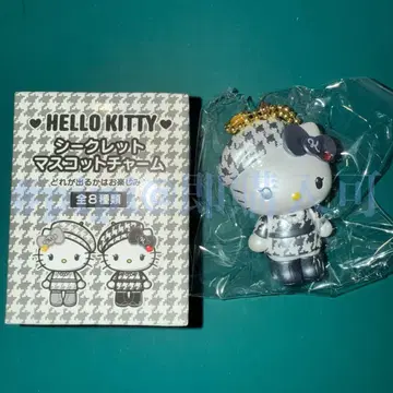 [하운드투스] 키티 마스코트 참 흑백 걸리시 쌍둥이 코디