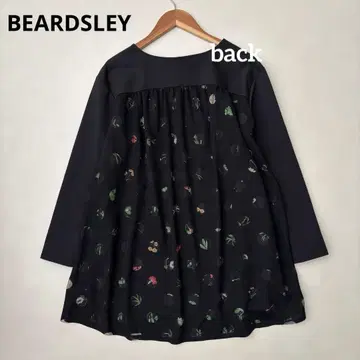 비어즐리 도트 플라워 튜닉 티셔츠