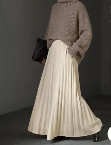 HUG.U 분또 플리츠 스커트