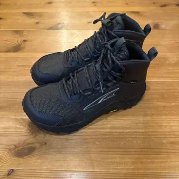 알트라 Timp 5 Hiker GTX US8