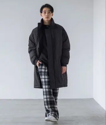 LOWRYSFARM 에어 서멀 몬스터 코트