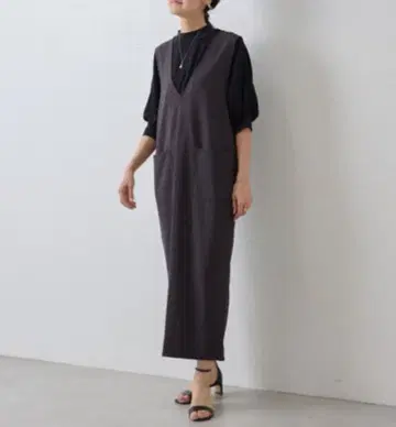 새상품 BEARDSLEY 깔끔한 오버롤 스커트 19,800엔