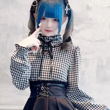 MA*RS 원톤 하트 컷아웃 골지 상의 그레이