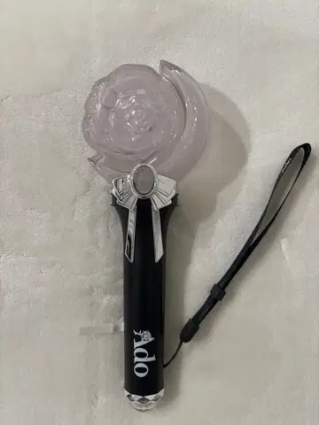 [ 가격 인하 중 ] Ado 모나리자의 옆얼굴 응원봉