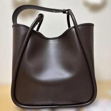 찰스앤키스 토트백 라일라 튜브러플라우치 토트