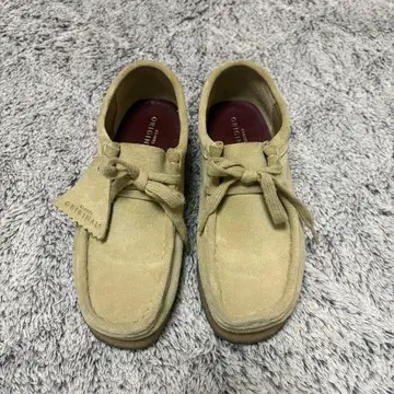 클락스 왈라비 베이지 스웨이드 23cm