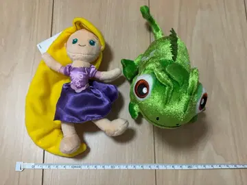 라푼젤과 파스칼 봉제 인형