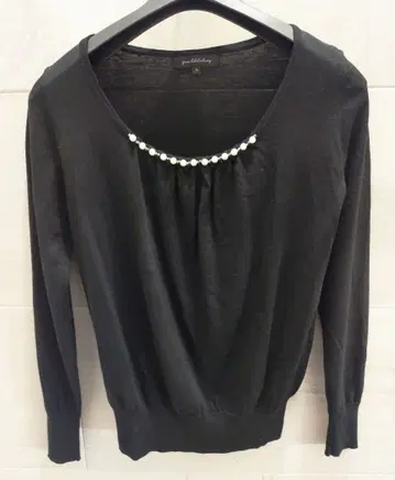 [ 새상품급 ] UNITED ARROWS 펄 디자인 니트