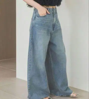 apart by lowrys 루즈 데님