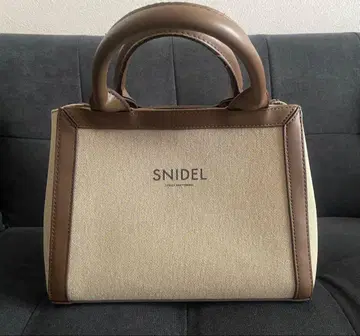 snidel 로고 토트백