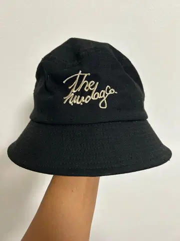 블랙 버킷 햇 자수 로고 포함