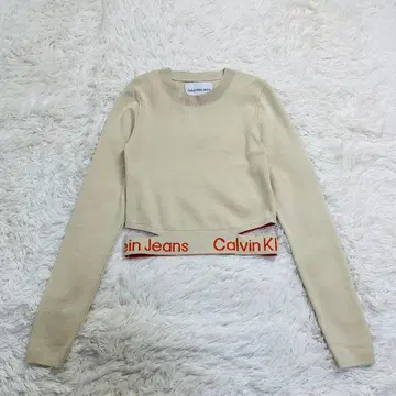 Calvin Klein Jeans 허리 로고 인터샤 스웨터