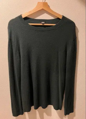 유니클로 캐시미어 크루넥 스웨터(긴팔) 다크 그린